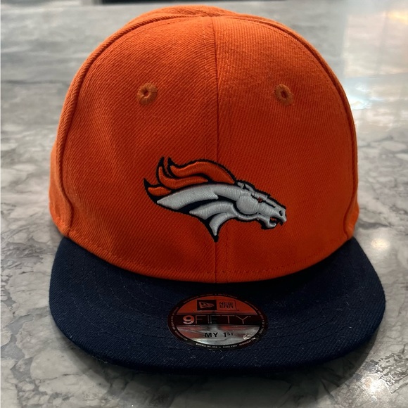 16$ Denver Broncos infant hat - Picture 3 of 8